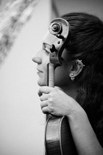 rho_ypsi_evalaudace_19