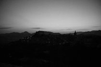 rho_ypsi_evalaudace_35