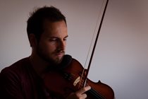 rho_ypsi_evalaudace_04