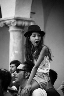 rho_ypsi_evalaudace_17