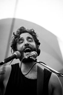 rho_ypsi_evalaudace_27